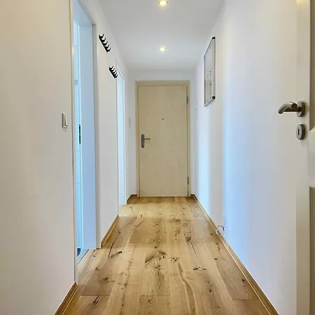 Sad150 - Moderne Monteurwohnungen In Mit Balkon アパート *