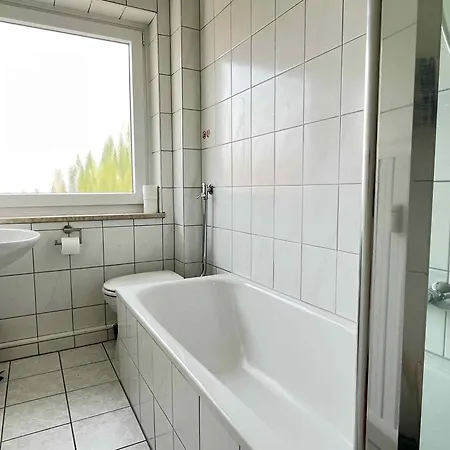 Апартаменты Sad150 - Moderne Monteurwohnungen In Mit Balkon *