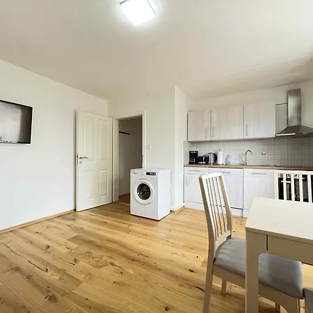 Апартаменты Sad150 - Moderne Monteurwohnungen In Mit Balkon *